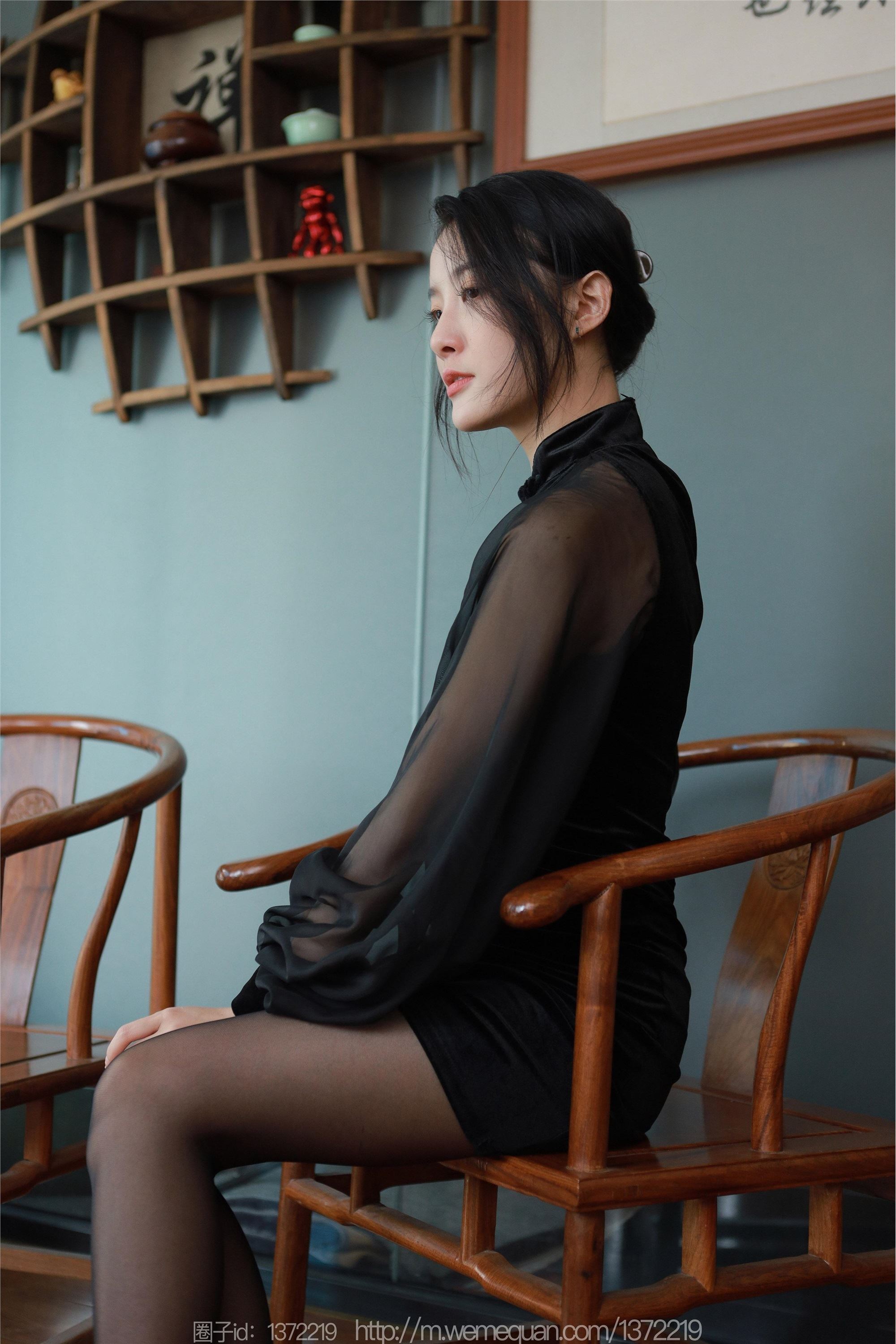 IESS异思趣向  2023.05.05 丝享家 1442 婉萍《黑色蔷薇》